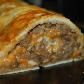 Stuffed Meatloaf Roll