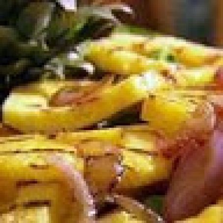 Grilled Pineapple and Onion Salad
