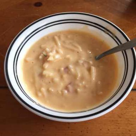 Cream Cheese Hashbrown Soup