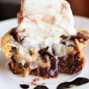 Chocolate Chip Lava Cookies