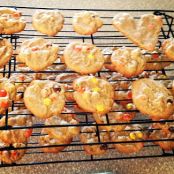 REESE'S PIECES PEANUT BUTTER COOKIES