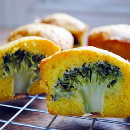 Savoury Broccoli Cakes