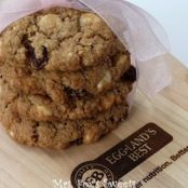 Oatmeal Raisin White Chip Cookies