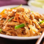 One-Pot Chicken Pad Thai