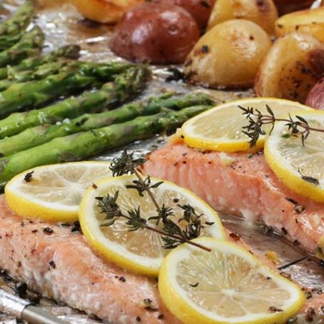 One Pan Salmon with Roasted Potatoes and Asparagus