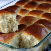 Easy Dinner Rolls Recipe | Yummly