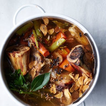 Spicy Garlic-Beef Stock