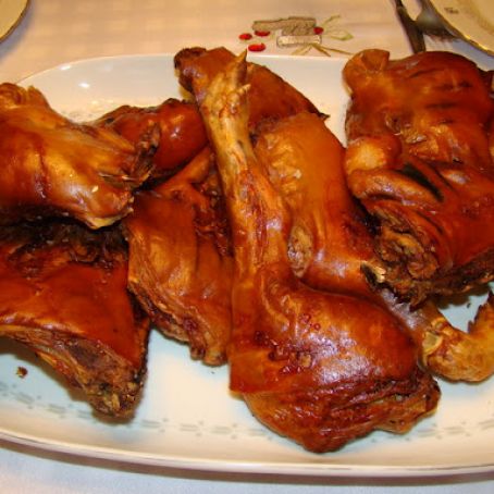 COCHINILLO CONFITADO
