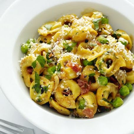 Tortellini with Peas and Prosciutto