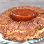 Pepperoni Pizza Monkey Bread