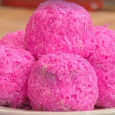 Buddy Valastro's Homemade Sno Balls Cakes