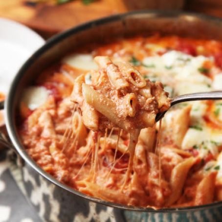 Easy Skillet Baked Ziti With Sausage and Ricotta