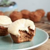 Carrot Cupcakes with cashew frosting