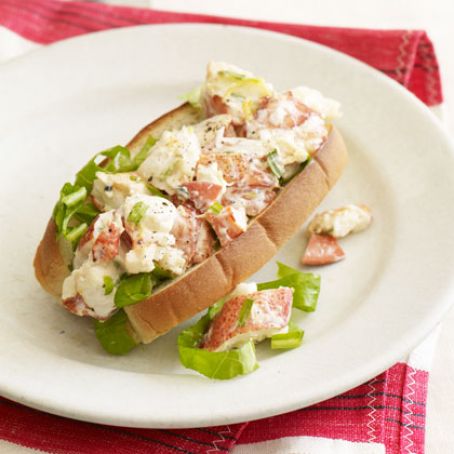 Lemon-Tarragon Lobster Roll