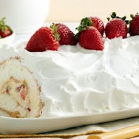 Heavenly Strawberry Roll