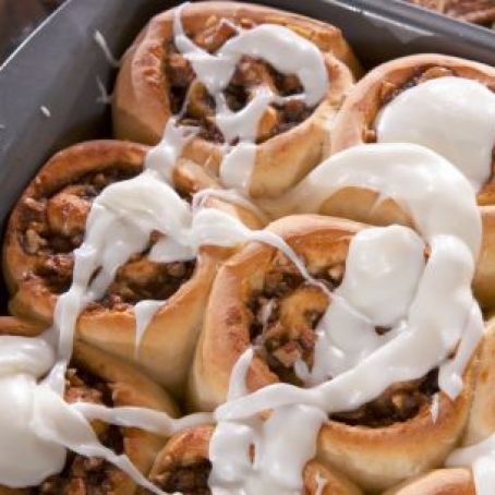 Gooey Cinnamon Buns with Thick Cream Cheese Icing