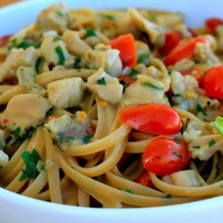 Pantry-Style Linguini and Clams