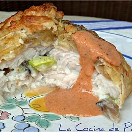 PESCADO RELLENO EN PASTA DE HOJALDRE