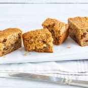 Breakfast Sunshine Cake (vegan)