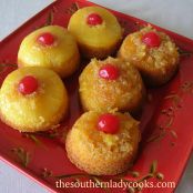 PINEAPPLE UPSIDE DOWN CUPCAKES