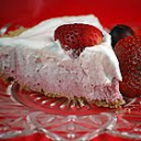 Frozen Strawberry Daiquiri Pie