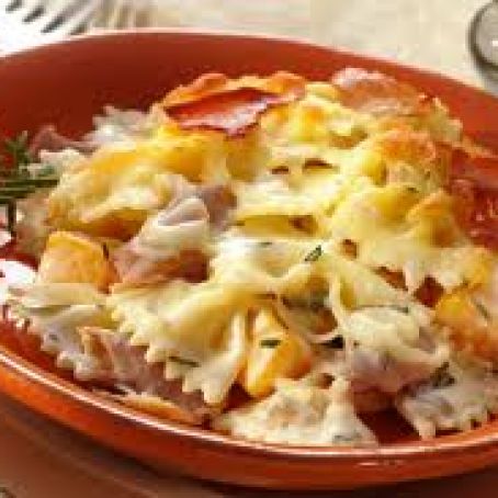Baked Farfalle with Prosciutto and Mushrooms