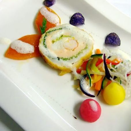 LENGUADO RELLENO DE LANGOSTINOS CON SALSA DE MEJILLONES