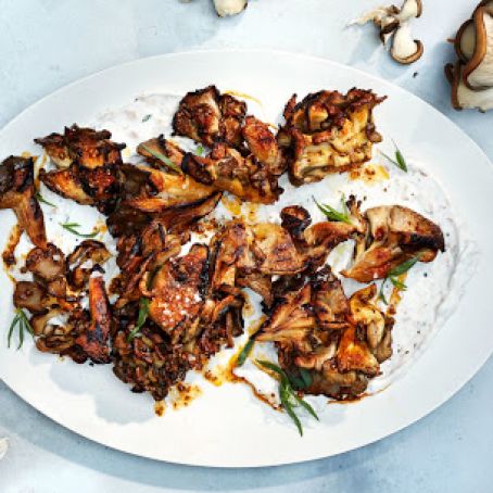 Mushrooms with Béarnaise Yogurt