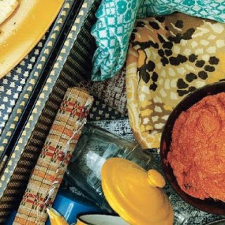 ROASTED RED PEPPER & WALNUT SPREAD