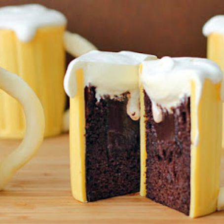 Beer Mug Cupcakes with Baileys Filling