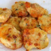 Cheesy Cauliflower Fritters