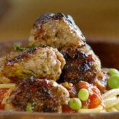 Quick Sausage Meatballs with a Tomato and Basil Sauce, Spaghetti and Sweet Raw Peas