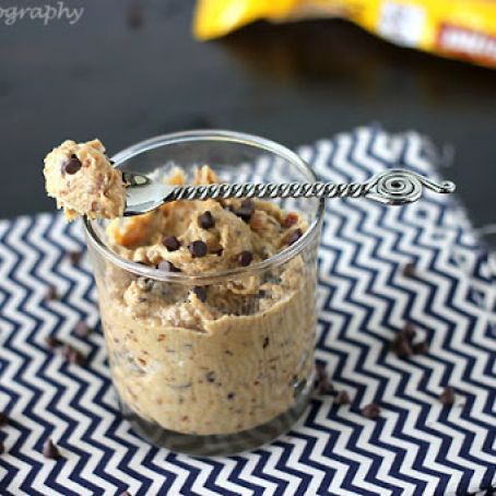 cookie - Healthy Chocolate Chip Oatmeal Cookie Dough