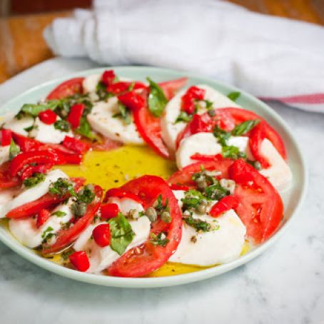 Summertime Caprese Salad