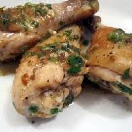 Slow Cooker Chicken Legs with Herbed Onion Sauce