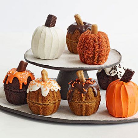 Decorated Pumpkin Cupcakes