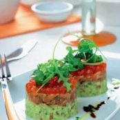 TIMBAL DE SALMON CON AGUACATE