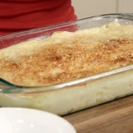 Baked Mashed Potatoes with Parmesan Cheese and Bread Crumbs*
