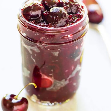 Homemade Cherry Pie Filling {easy + naturally sweetened}