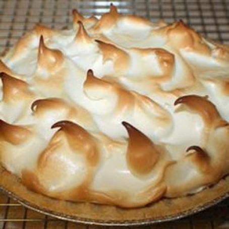 Grandma's Lemon Meringue Pie