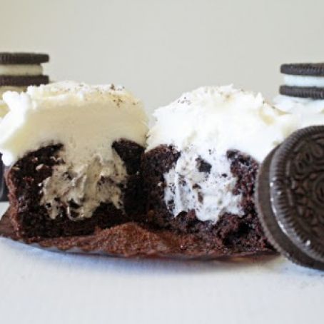OREO Cookie Cupcakes