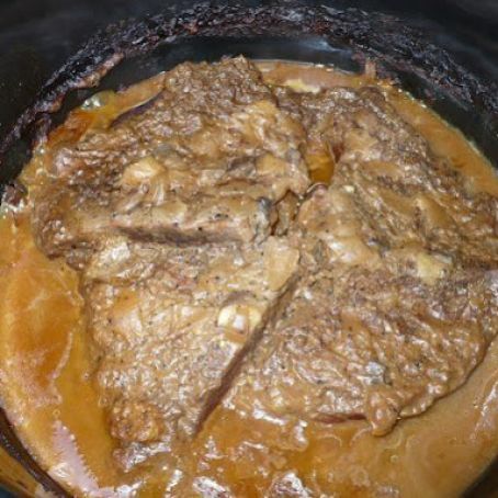 Crock Pot Steak and Gravy