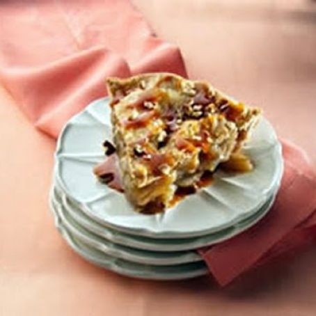 Caramel Pecan Apple Pie