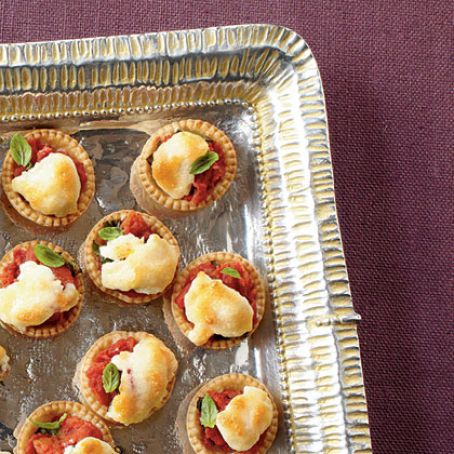 TINY TOMATO TARTS
