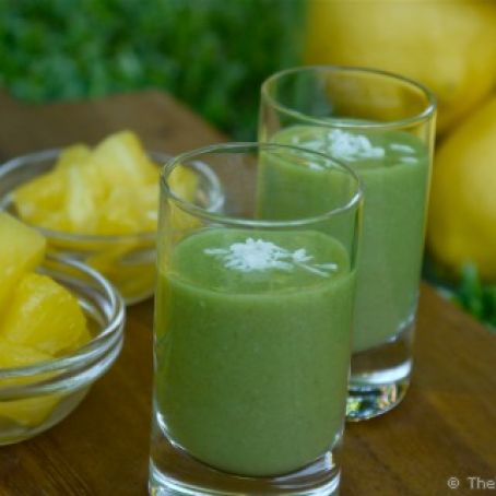 Pineapple Ice Cream Green Smoothie