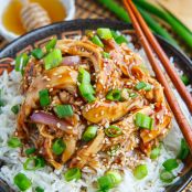 Slow Cooker Honey Garlic Sesame Chicken
