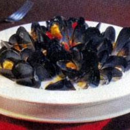 MEJILLONES AL VINO BLANCO