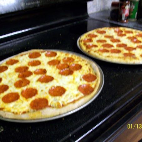 Deana's Cheese Pizza 5pts, Pepperoni Pizza 6pts
