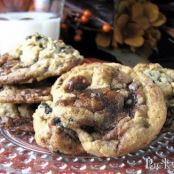 Brownie Swirled Peanut Butter Oreo Cookies