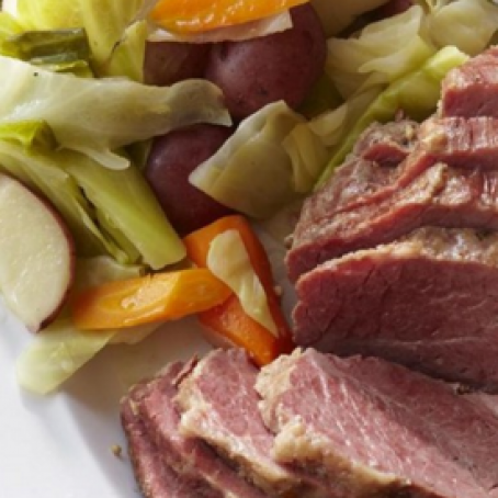 Slow-Cooker Corned Beef and Cabbage